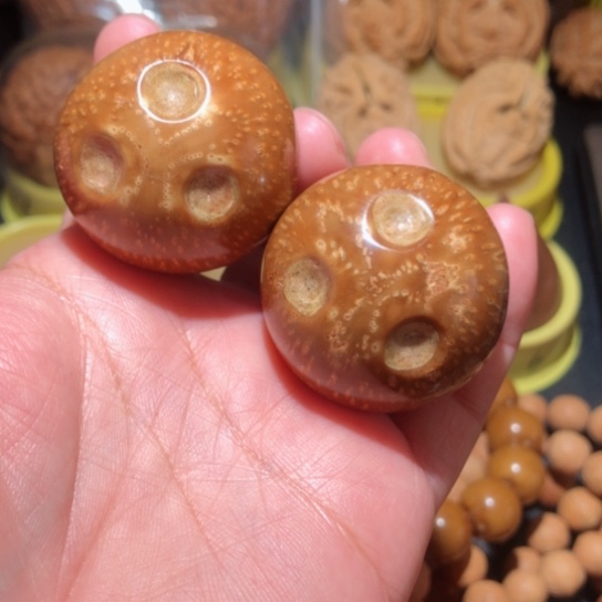 文玩核桃把件紫金鼠光珠手球