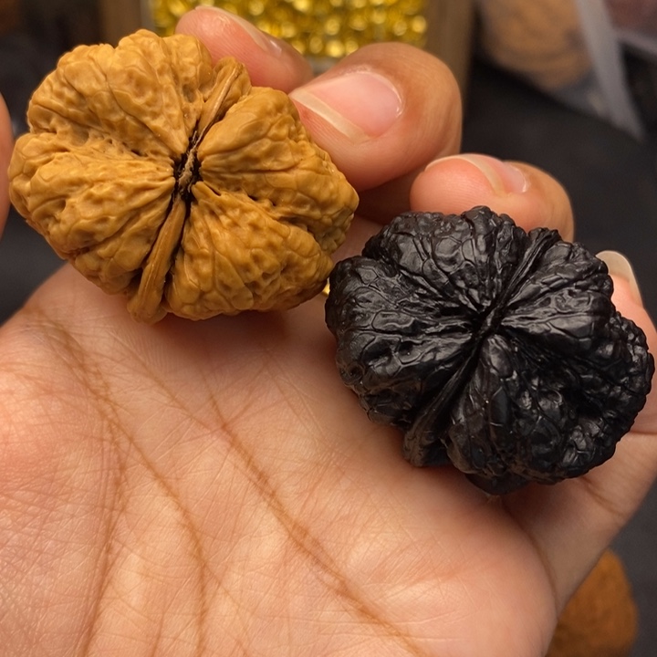 文玩核桃把件39尺蝴蝶蟾