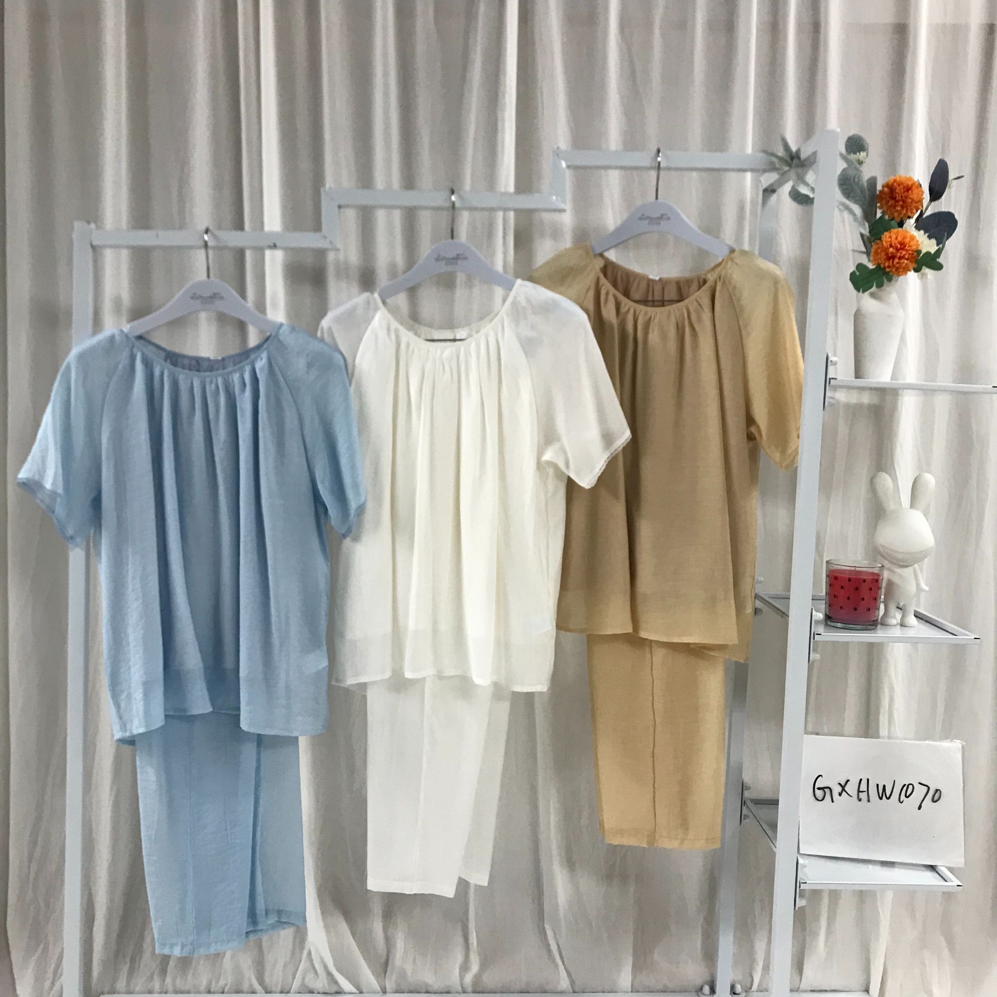 【新世家族】女装梭织短袖纯色系列GXHW1070/GXHW1071