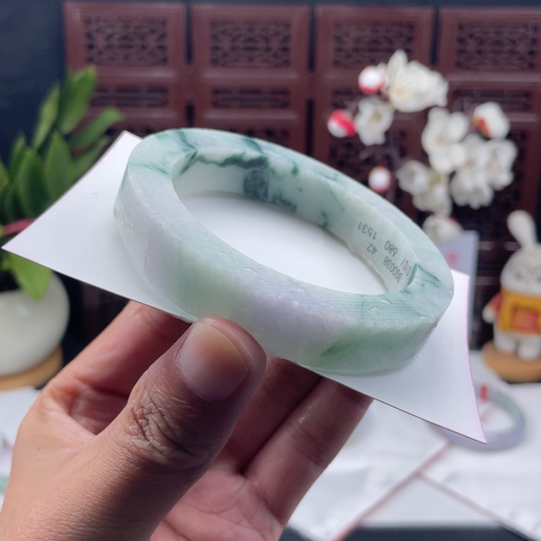 定制翡翠未镶嵌翡翠手镯定制