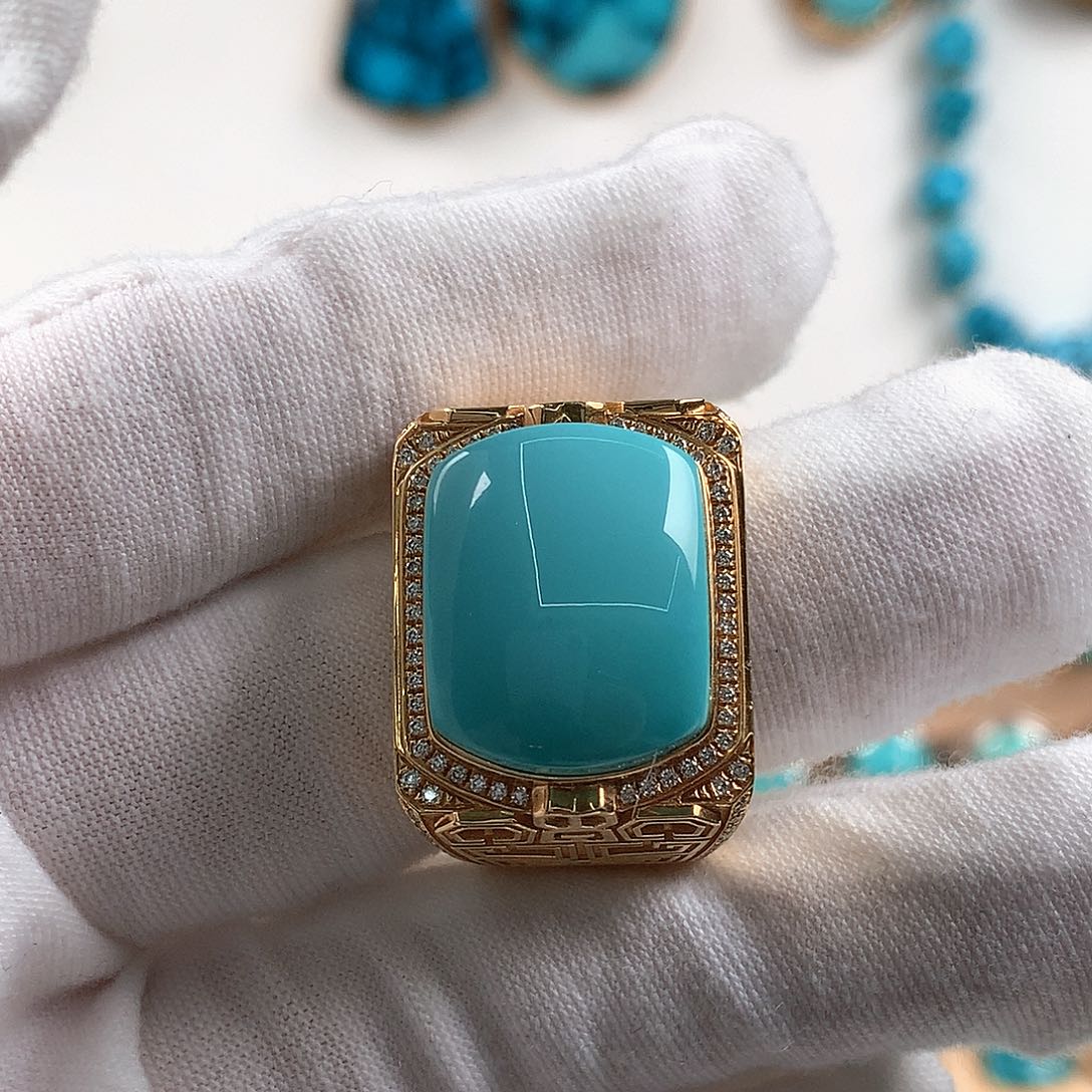 绿松石珠宝奇石18K金镶嵌