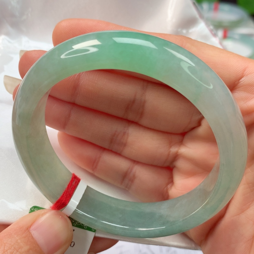 【闪购商品】翡翠手镯未镶嵌天然翡翠手镯