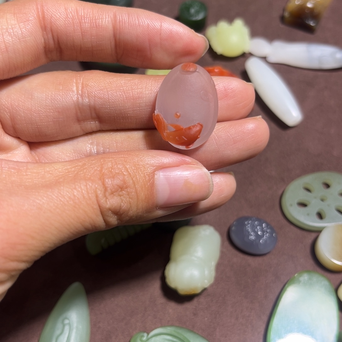 南红玛瑙未镶嵌颈饰