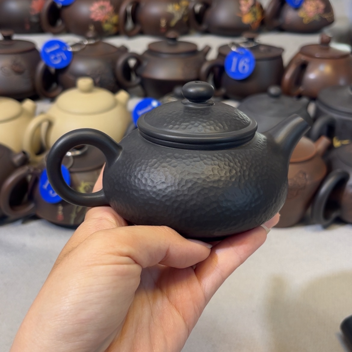 【闪购商品】红泥 锤纹壶 容量 160c c