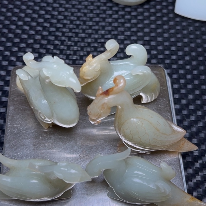 奇***烽和田玉未镶嵌挂件