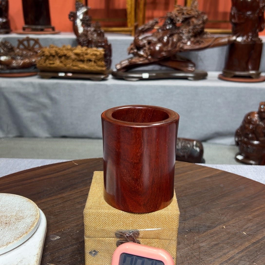 透***光木精品工艺品展示