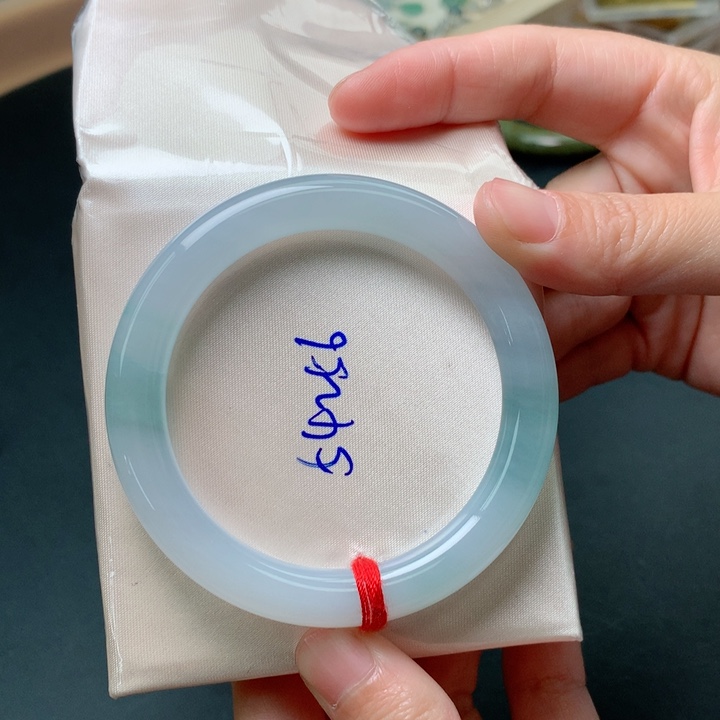 未镶嵌手镯翡翠翡翠