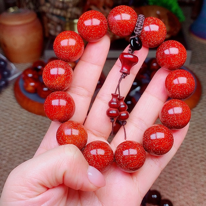 檀香紫檀（小叶紫檀）桃1.8红