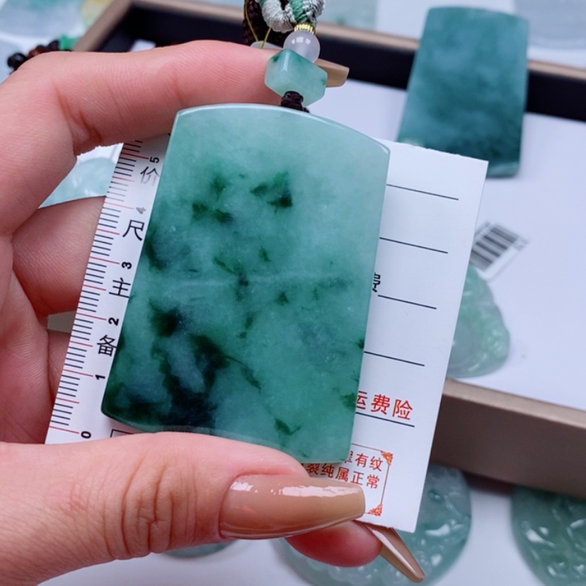 【闪购商品】翡翠未镶嵌吊坠(不含链)1****2