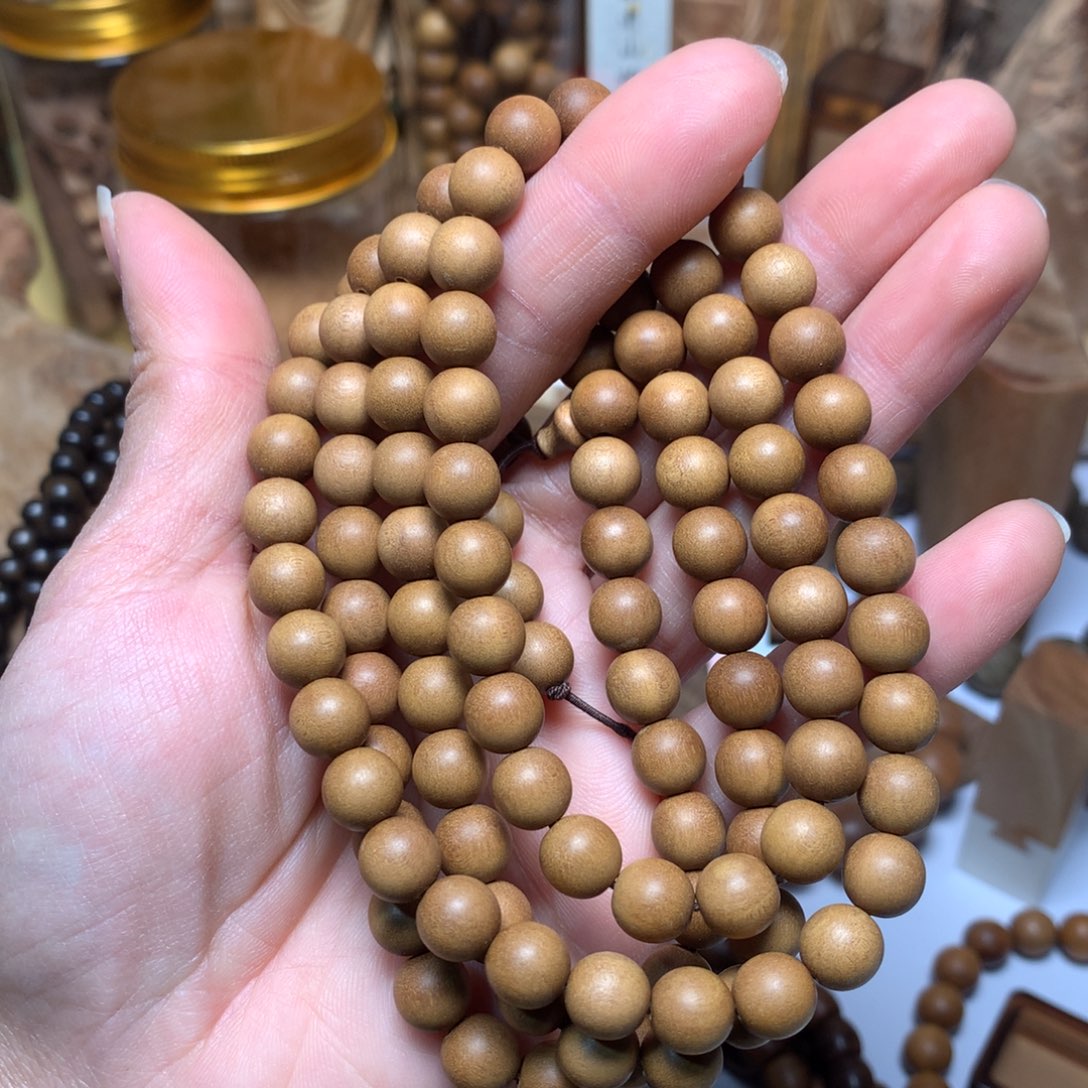 檀香木手串/手链老山檀香0.8多圈顺纹