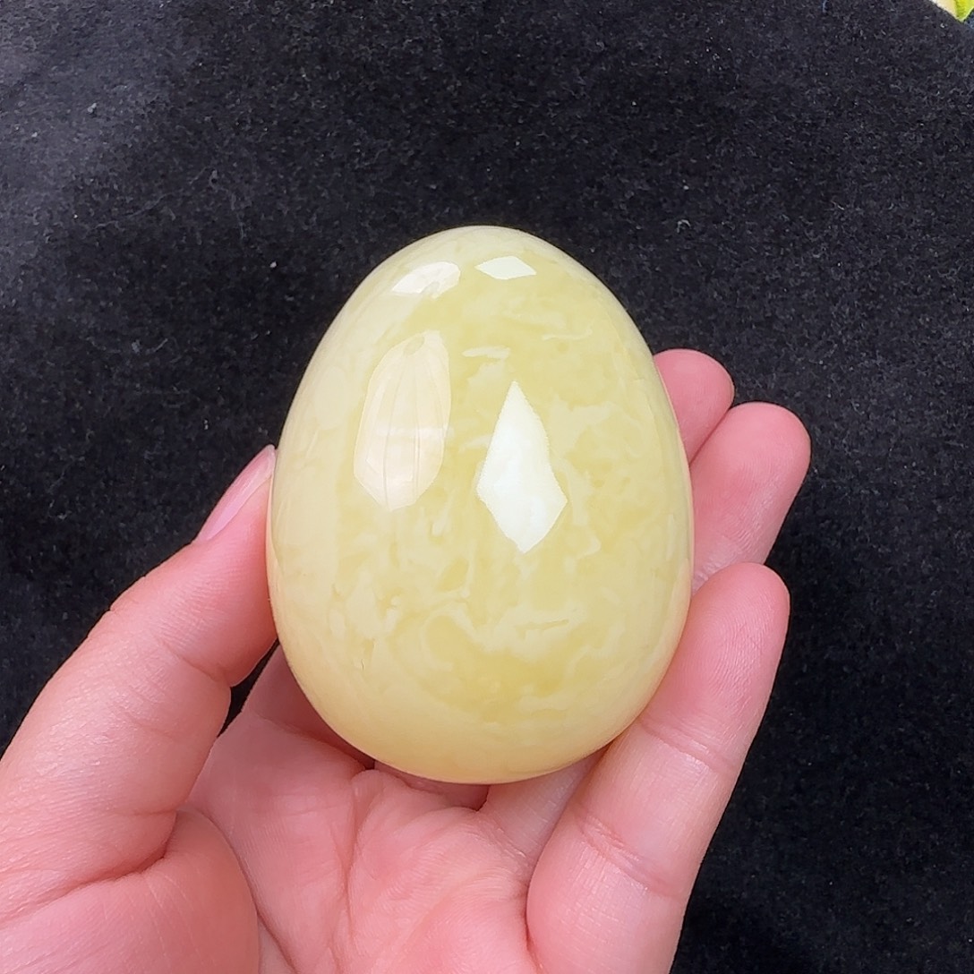 蜜蜡未镶嵌珠宝奇石