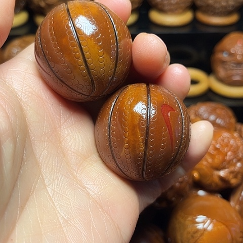 珍****手串/手链橄榄核篮球3.4左右