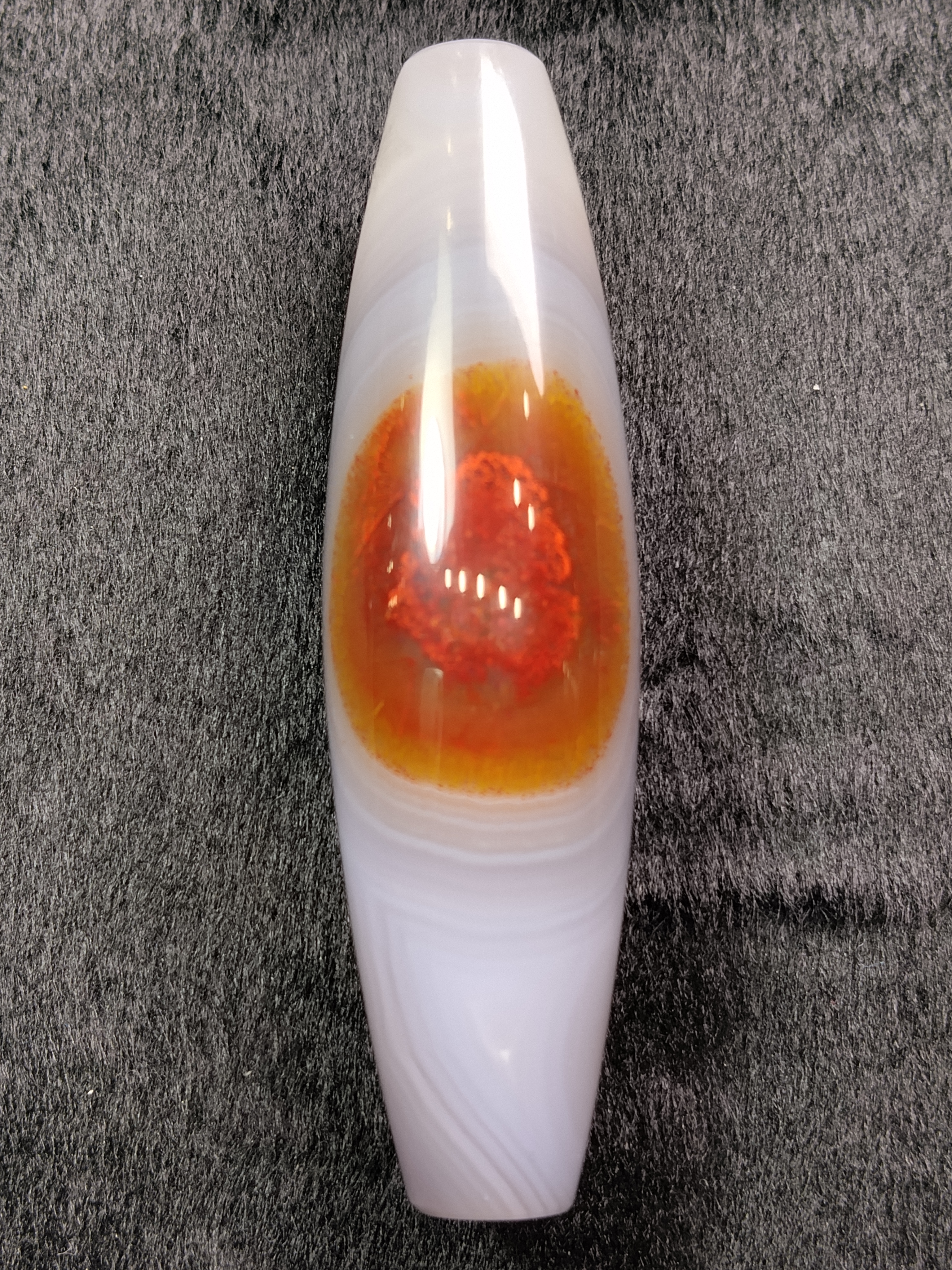 象形锁骨珠冰透材质