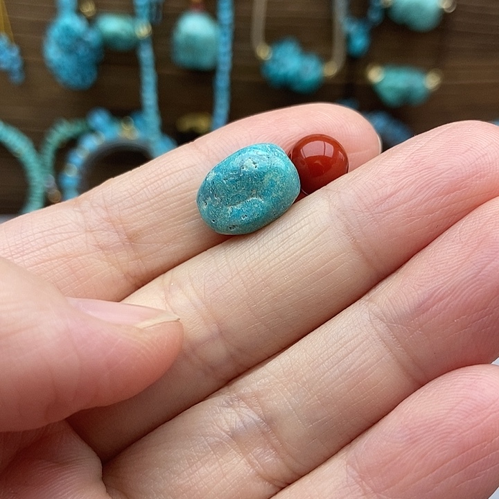 南红玛瑙未镶嵌珠宝奇石