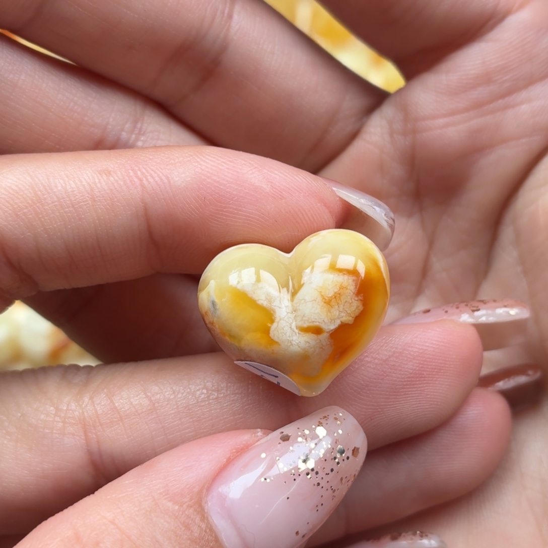 琥珀未镶嵌裸石蜜蜡