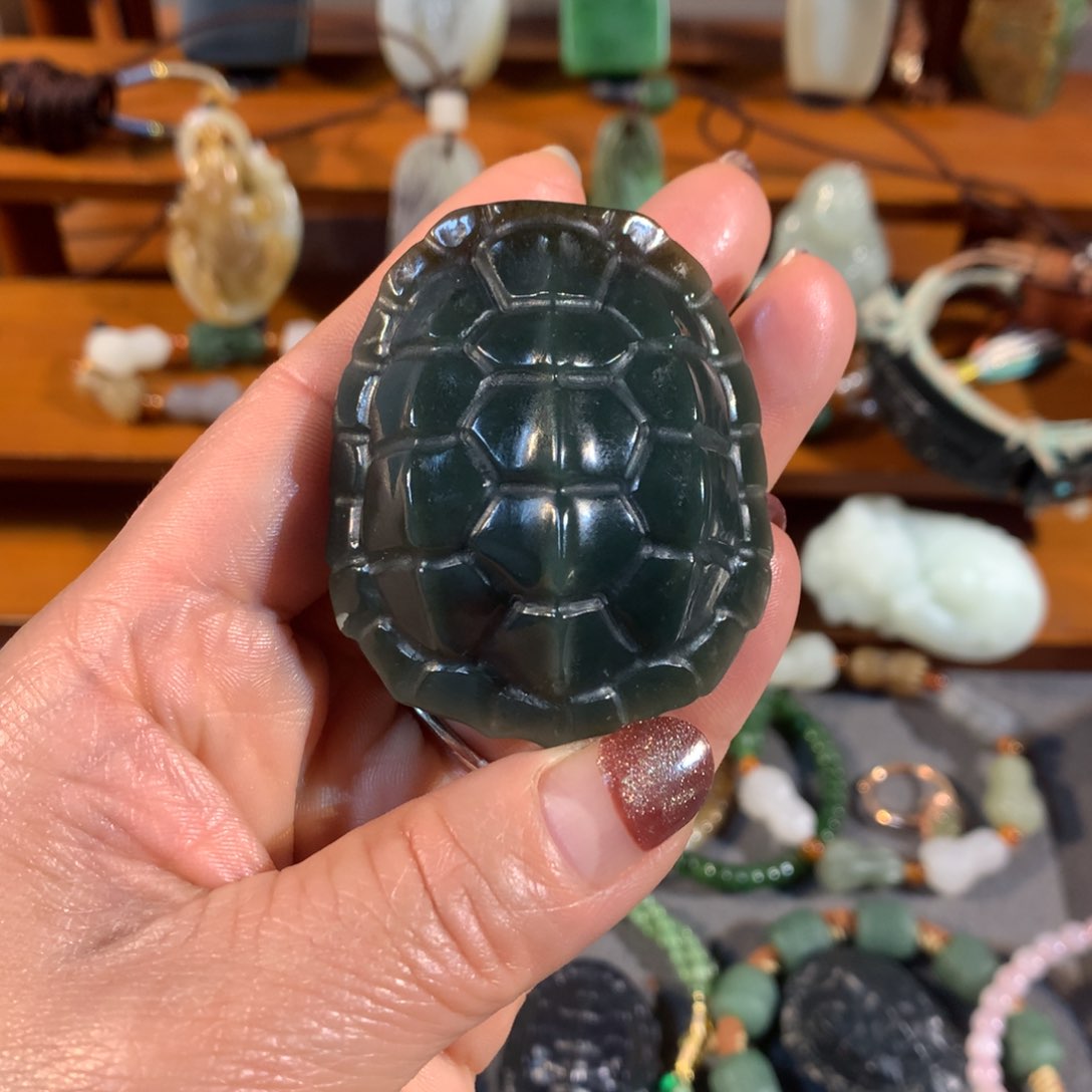 和田玉（糖玉）颈饰未镶嵌古*月