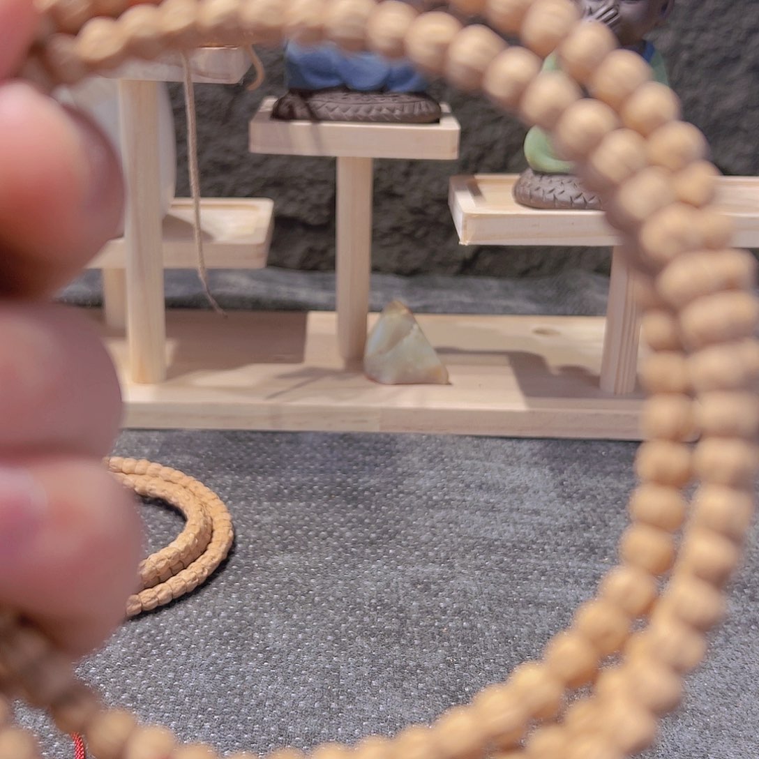 柏香籽/百香籽手串阿*