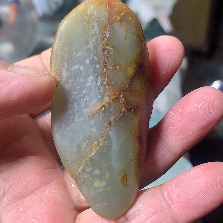颈饰未镶嵌和田玉（糖玉）