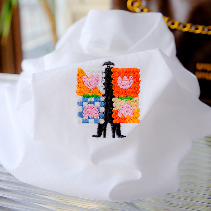 刺绣纯棉白色短袖t恤女2025新款爆款女装洋气时尚半袖t恤短袖