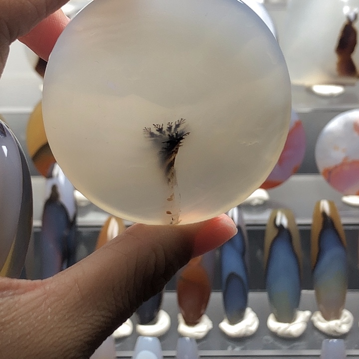 玛瑙/玉髓未镶嵌珠宝半成品23