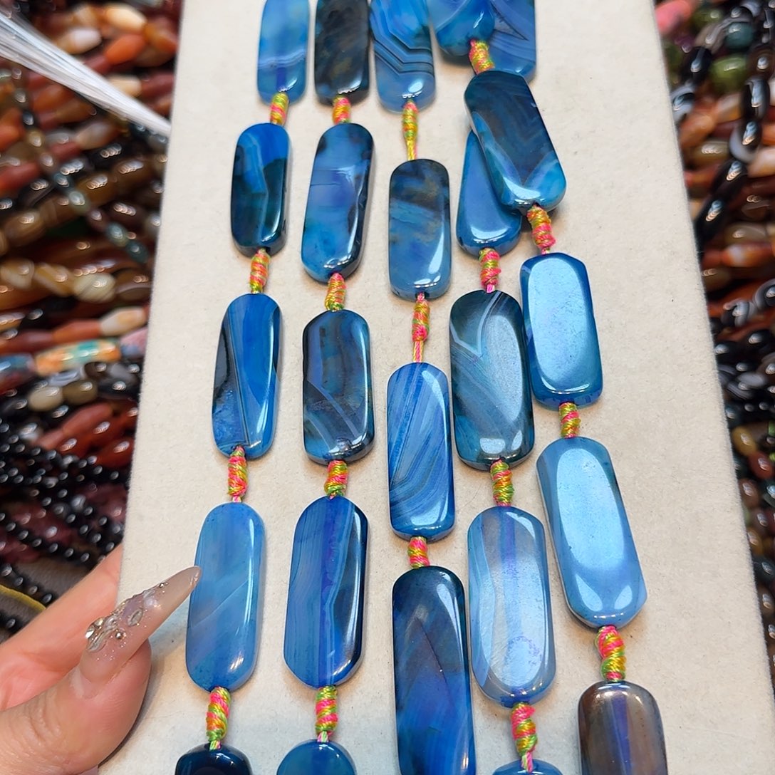 玛瑙/玉髓未镶嵌珠宝半成品蓝玛瑙条牌一条