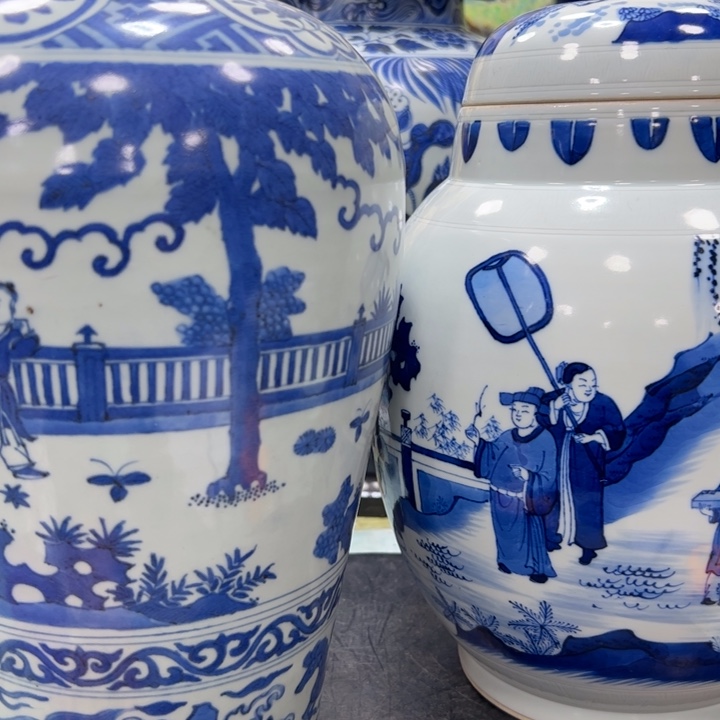 摆件民****匙青花瓷人物莲子罐