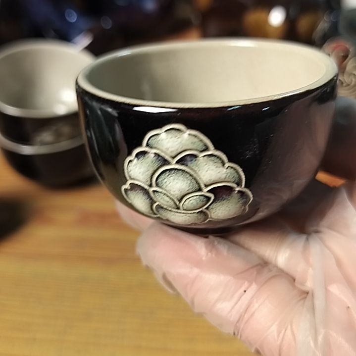 盘瓷片陶瓷杯盘壶碗都有