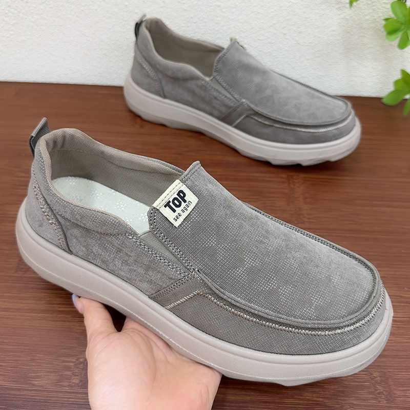 老北京布鞋男2025秋季新款轻便透气开车鞋中老年一脚蹬舒适爸爸鞋