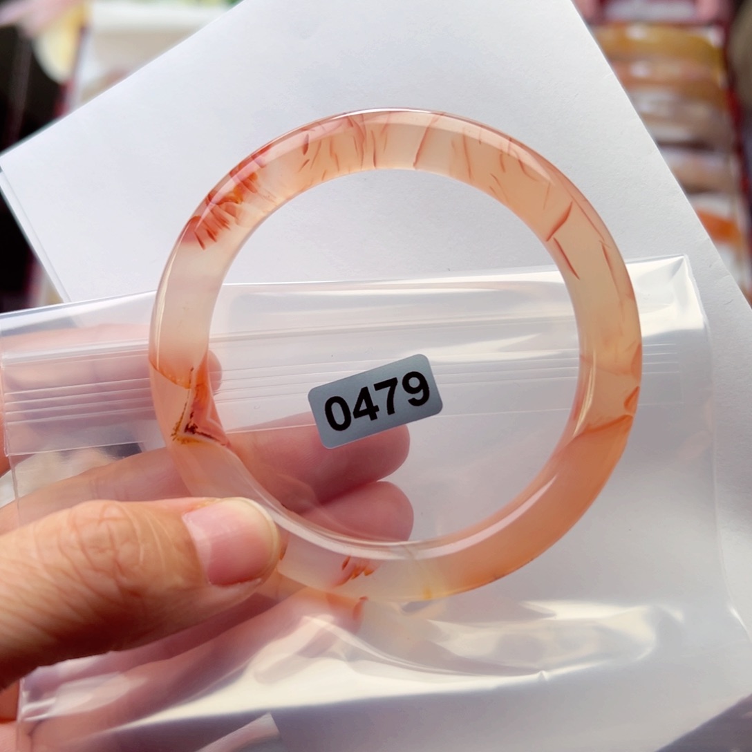 玛瑙/玉髓手镯未镶嵌裂*