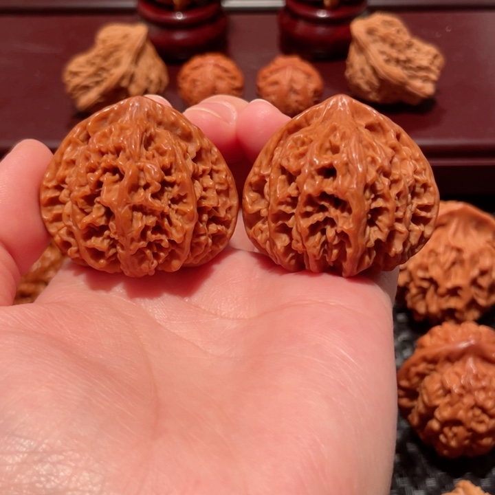 把件文玩核桃三**岳野生皇冠王