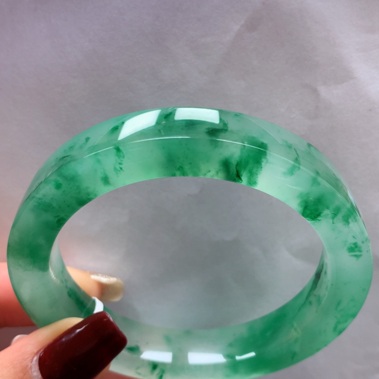 【闪购商品】石英质玉手镯未镶嵌心*