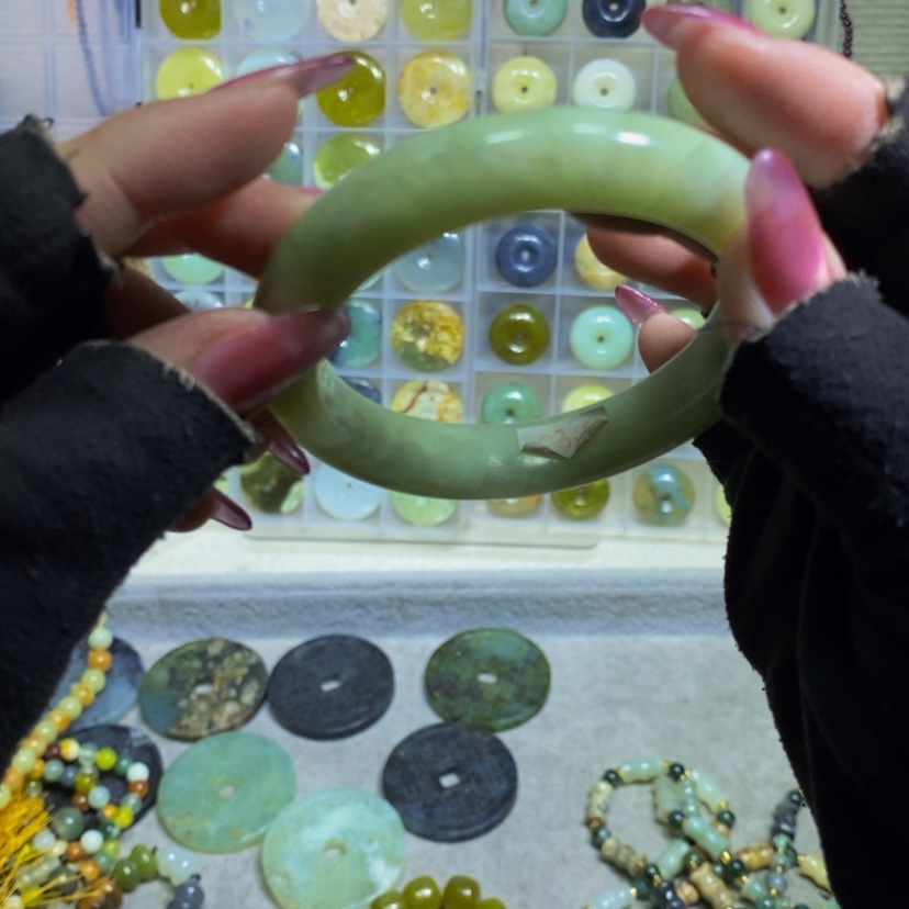 【闪购商品】蛇纹石玉其他未镶嵌54