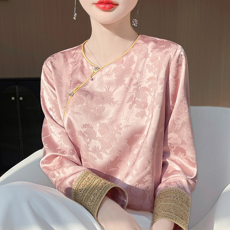 新中式改良国风醋酸缎面长袖女圆领珍珠盘扣打底宽松提花拼色上衣