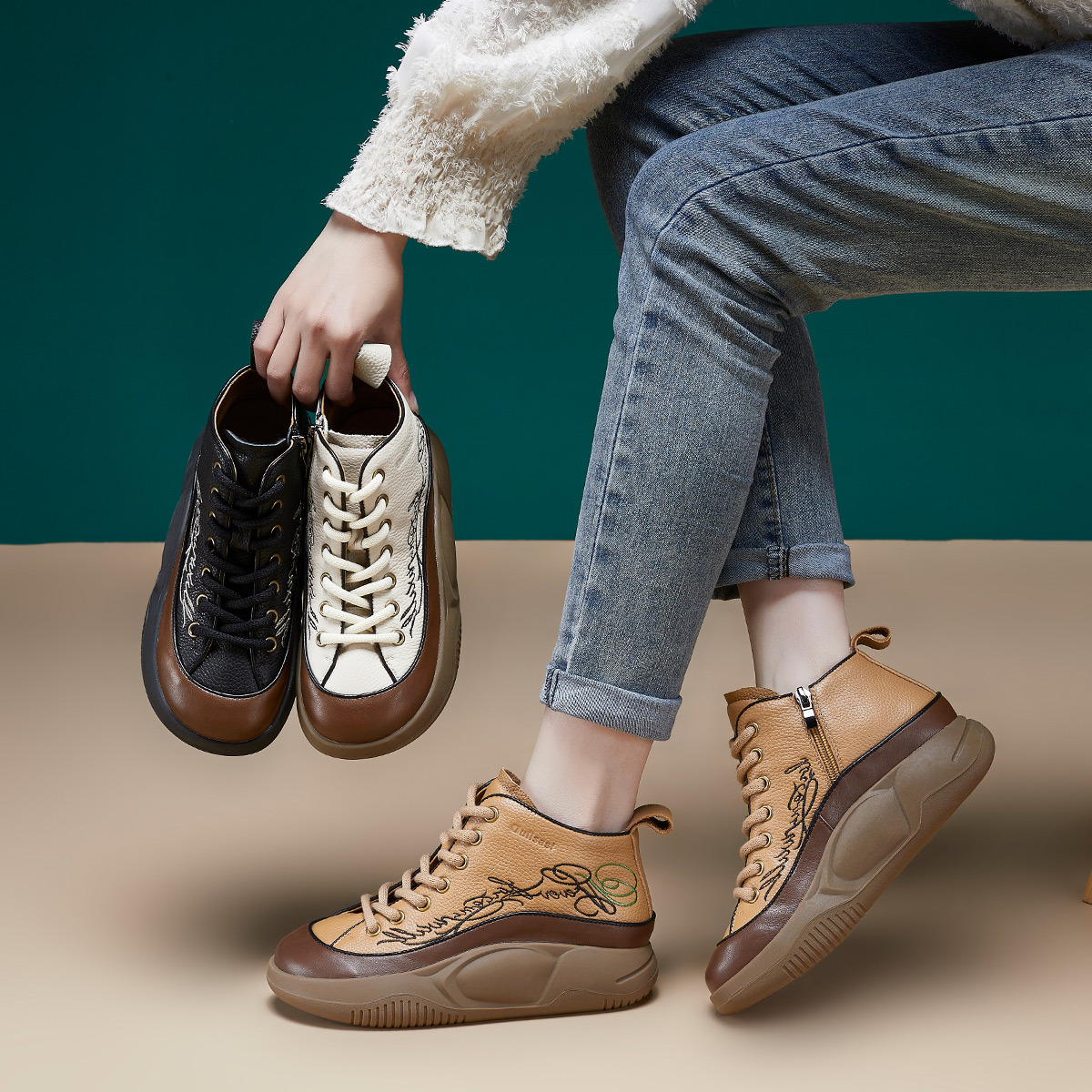 | 山河锦绣 | 5公分 头层牛皮刺绣舒适休闲女鞋 398