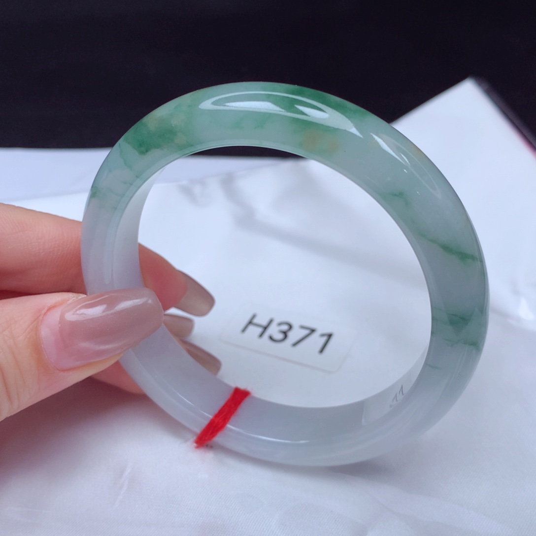 翡翠手镯未镶嵌手镯56