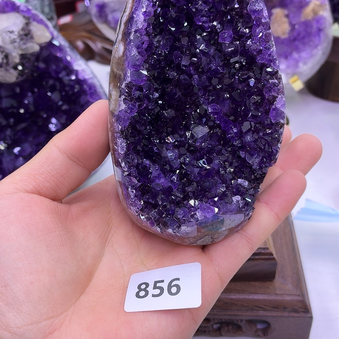 未镶嵌水晶大型摆件（非配饰）