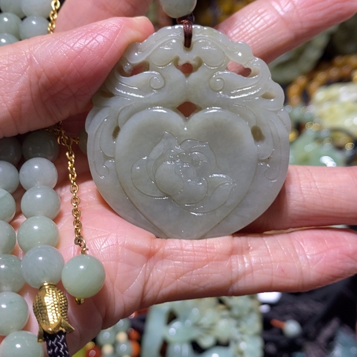 岫玉岫玉吊坠未镶嵌