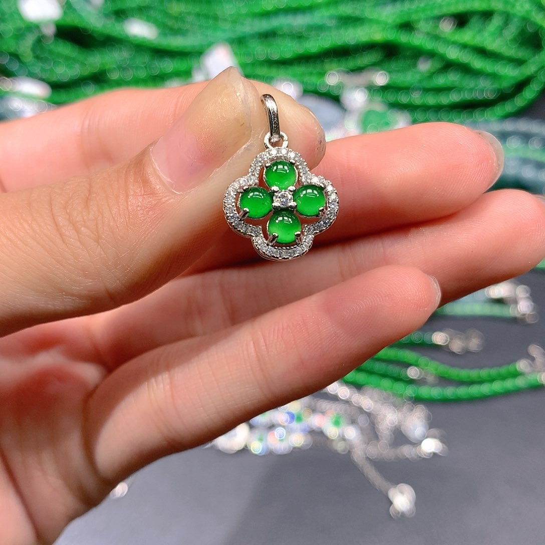 翡翠戒指未镶嵌天然翡翠