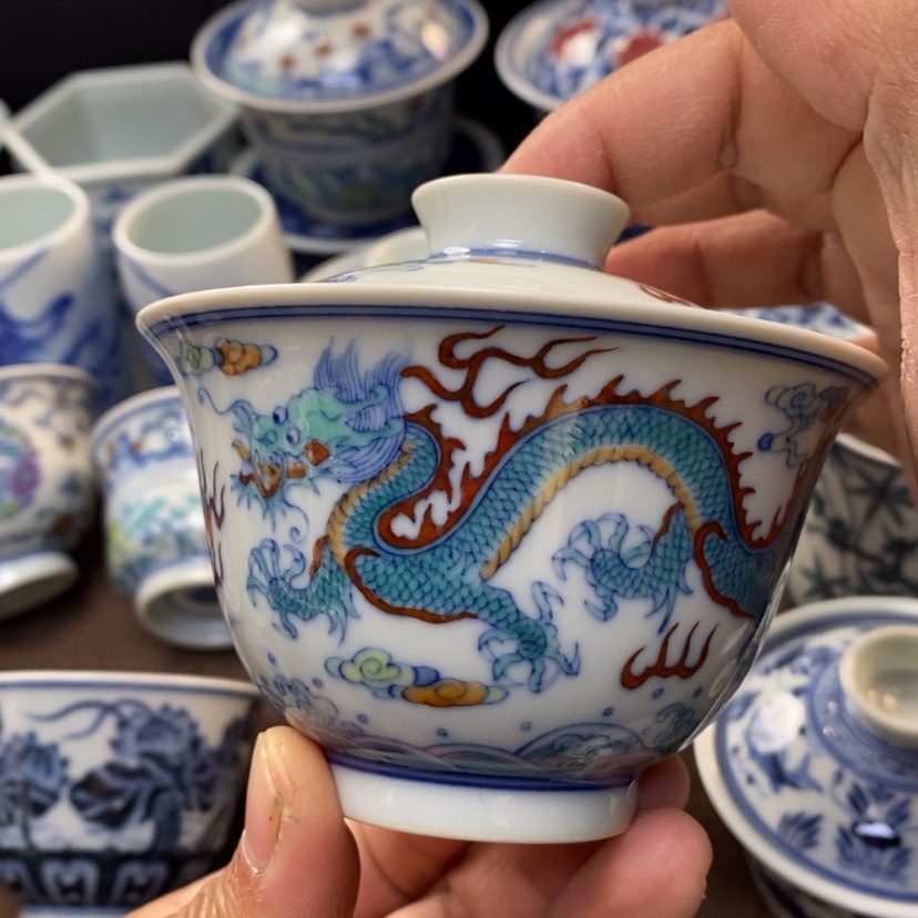 【闪购商品】景德镇青花斗彩主人杯