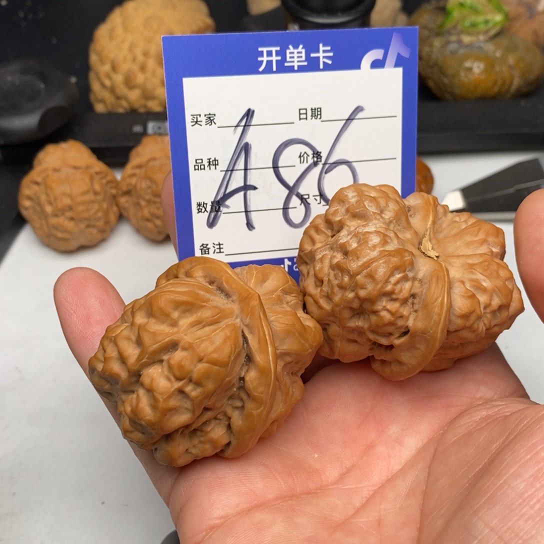 屁***糖手串/手链核桃A86蛤蟆头