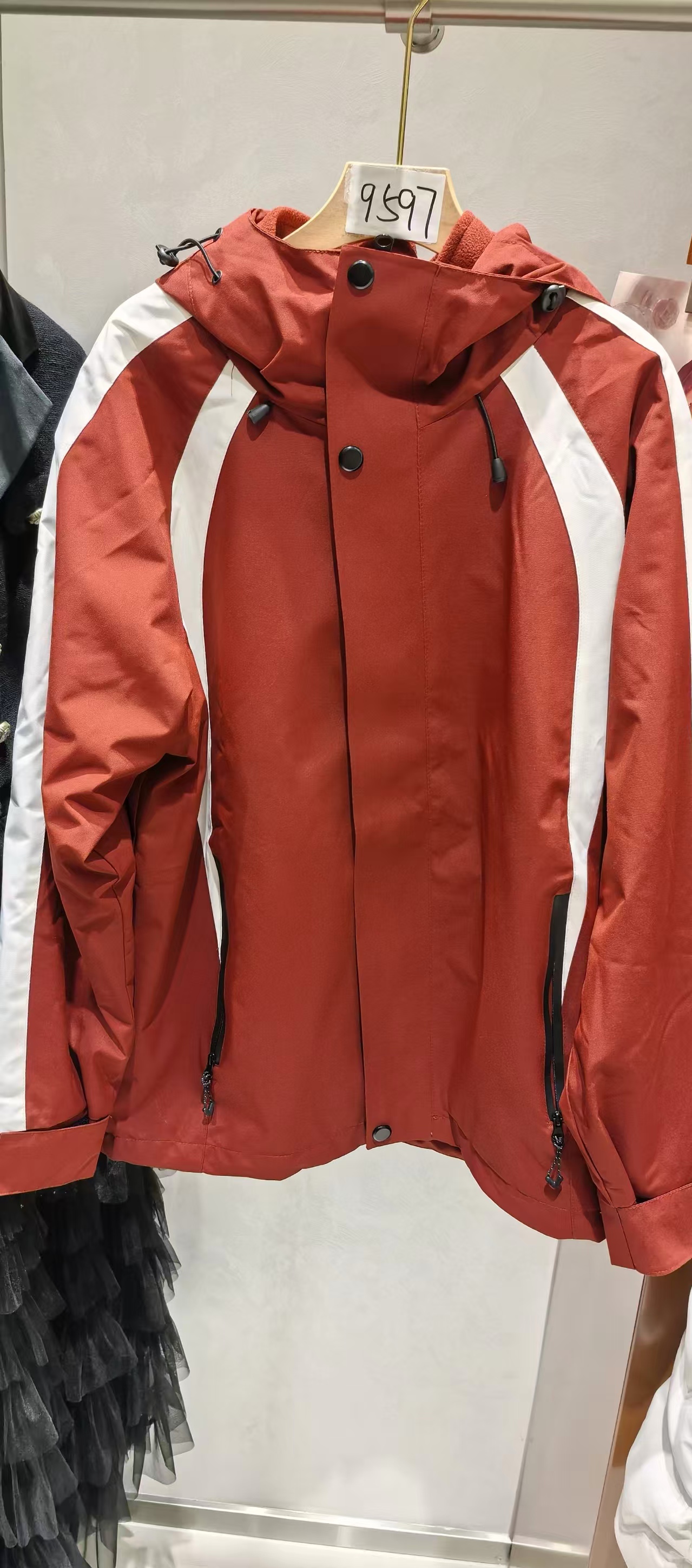 【blf】2025新款秋冬轻奢女士上衣-9597