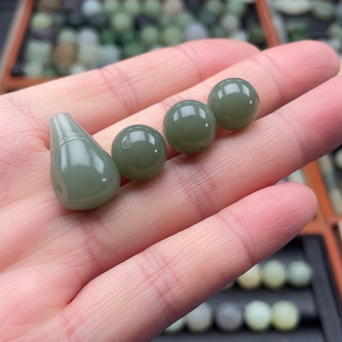 和田玉（糖玉）未镶嵌珠宝半成品