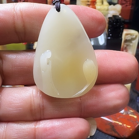 寿山石豬油白芙蓉石