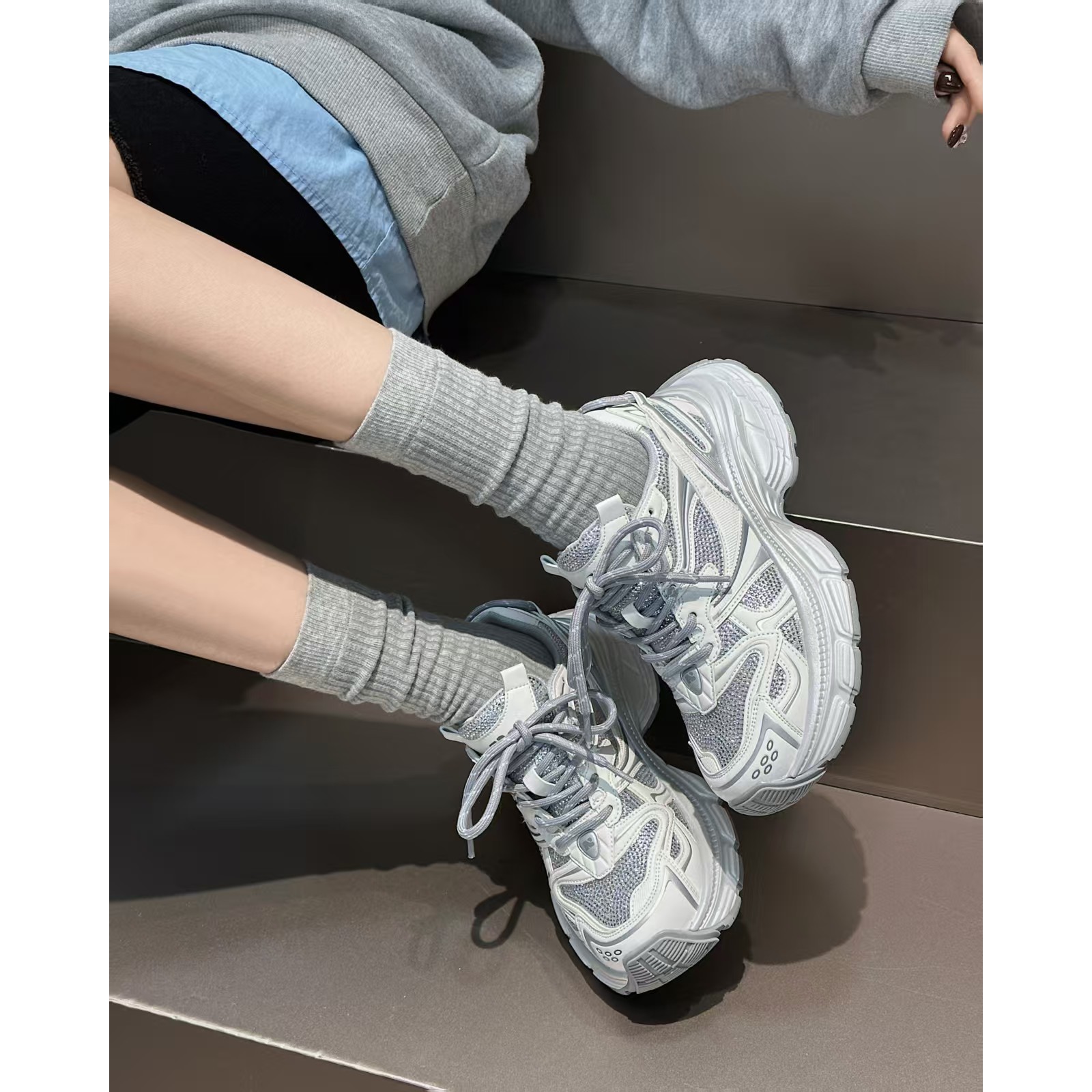 新款气质百搭潮流女款休闲鞋B/JW/2581-1