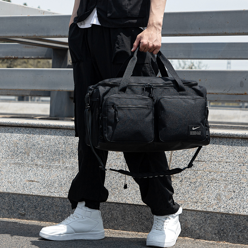 Nike耐克正品男包女包运动包拎包健身通勤斜挎包单肩背包CK2795