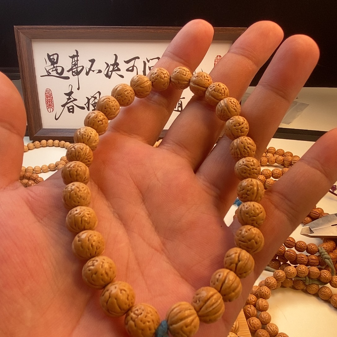 薛***站手串桃核桃核手串