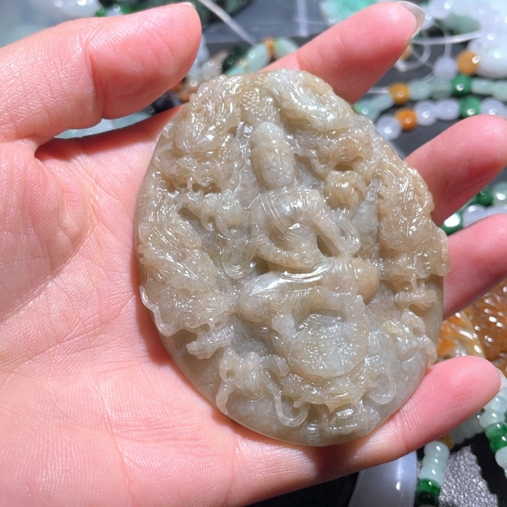 【闪购商品】翡翠颈饰未镶嵌天然翡翠