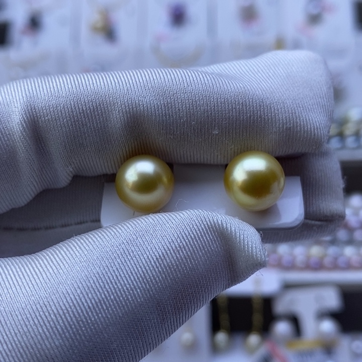 海水珍珠耳饰18K金镶嵌