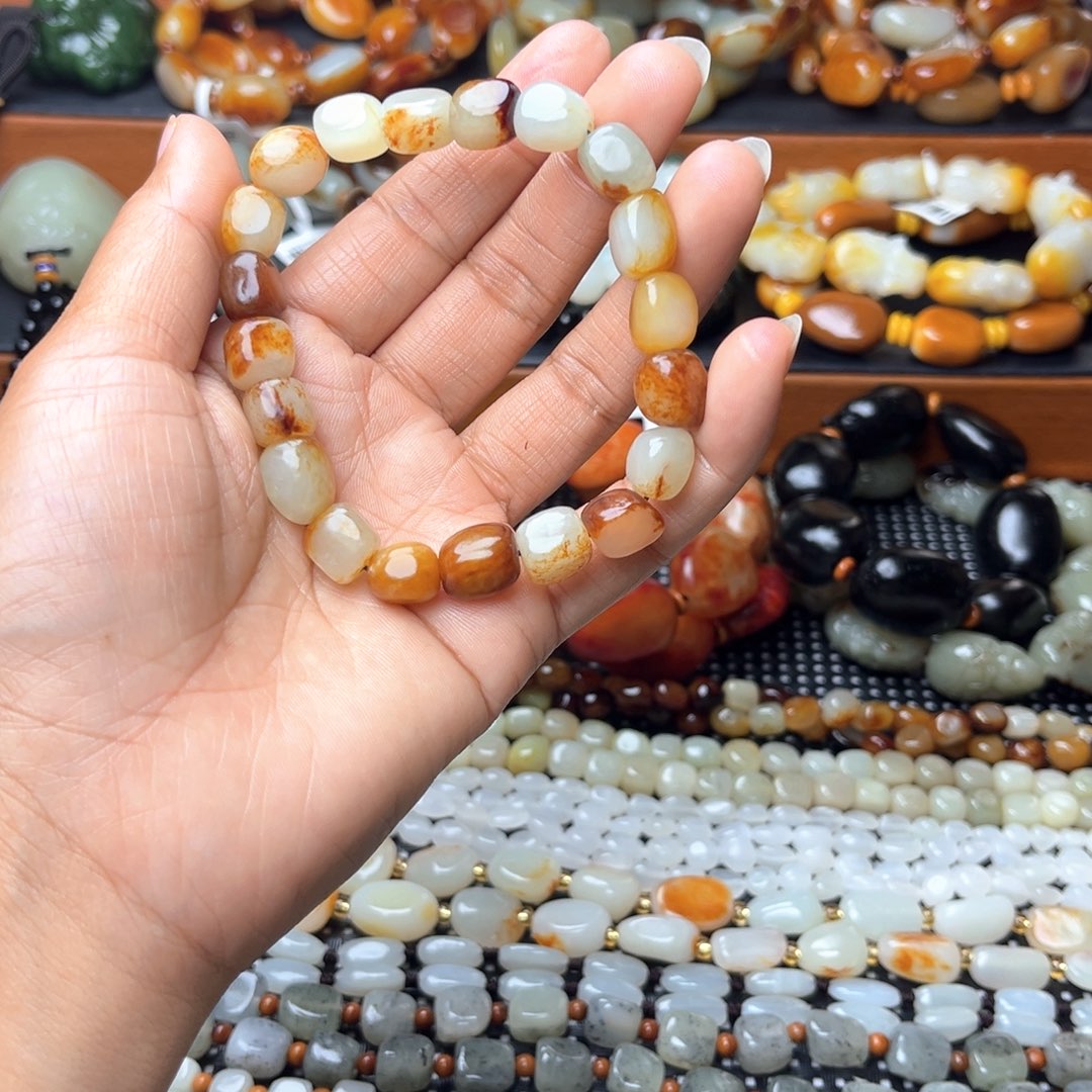 和田玉未镶嵌手链