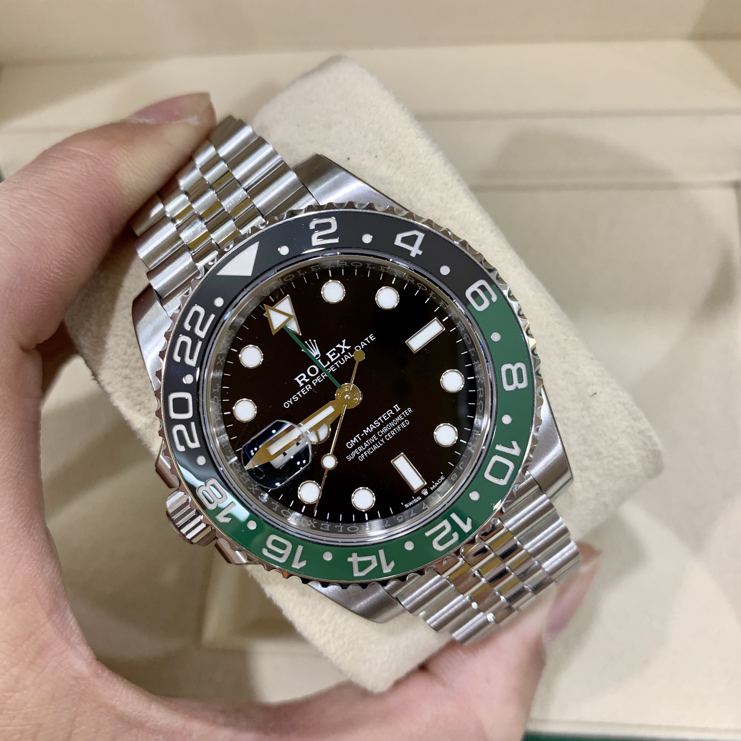 99新 Rolex/劳力士 M126720VTNR-0002 雪碧圈 保卡：24年8月16日 